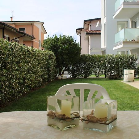 Casa Sivori Sul Lago Di Garda Con Ampio Giardino Desenzano del Garda Bagian luar foto
