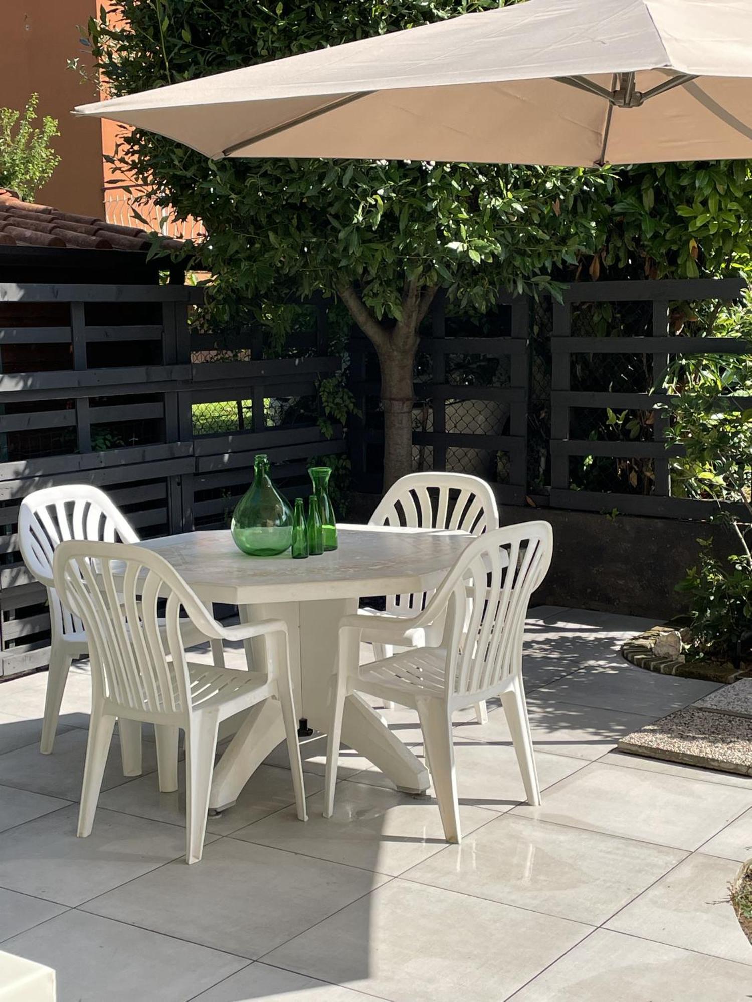 Casa Sivori Sul Lago Di Garda Con Ampio Giardino Desenzano del Garda Bagian luar foto