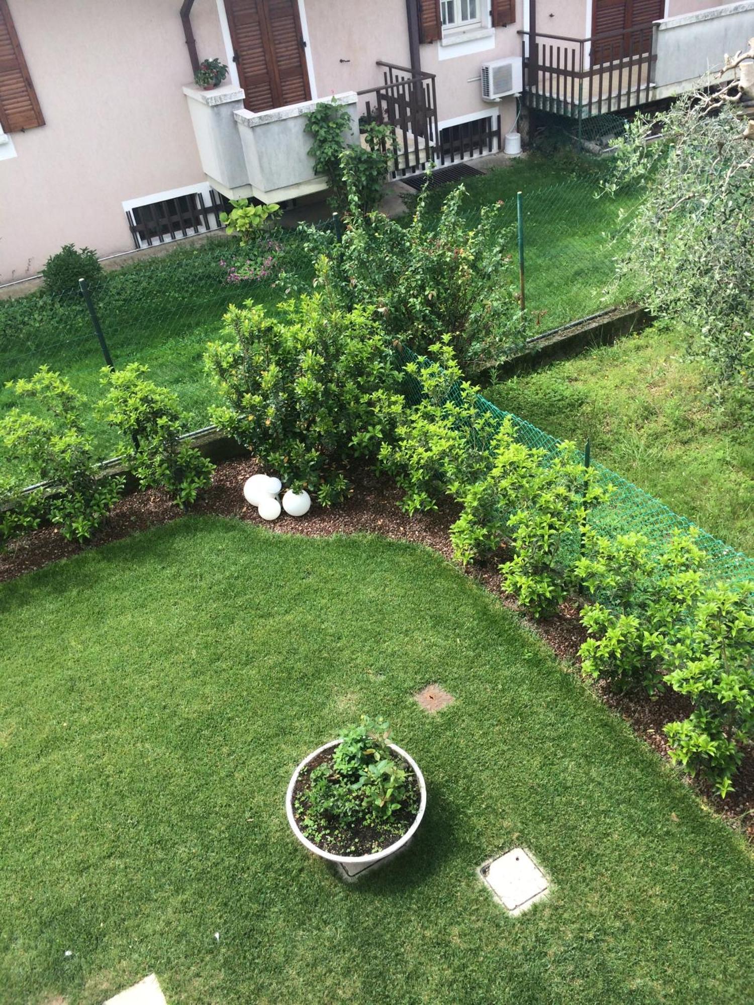 Casa Sivori Sul Lago Di Garda Con Ampio Giardino Desenzano del Garda Bagian luar foto